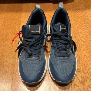 Brand new Roberto Cavalli sneakers for men